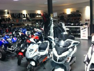 R & S MOTOS