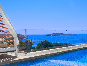 ME IBIZA