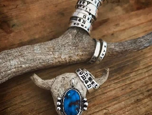 LA LOUPE VINTAGE