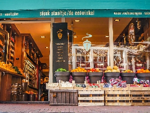 STERK STAALTJE/EETWINKEL